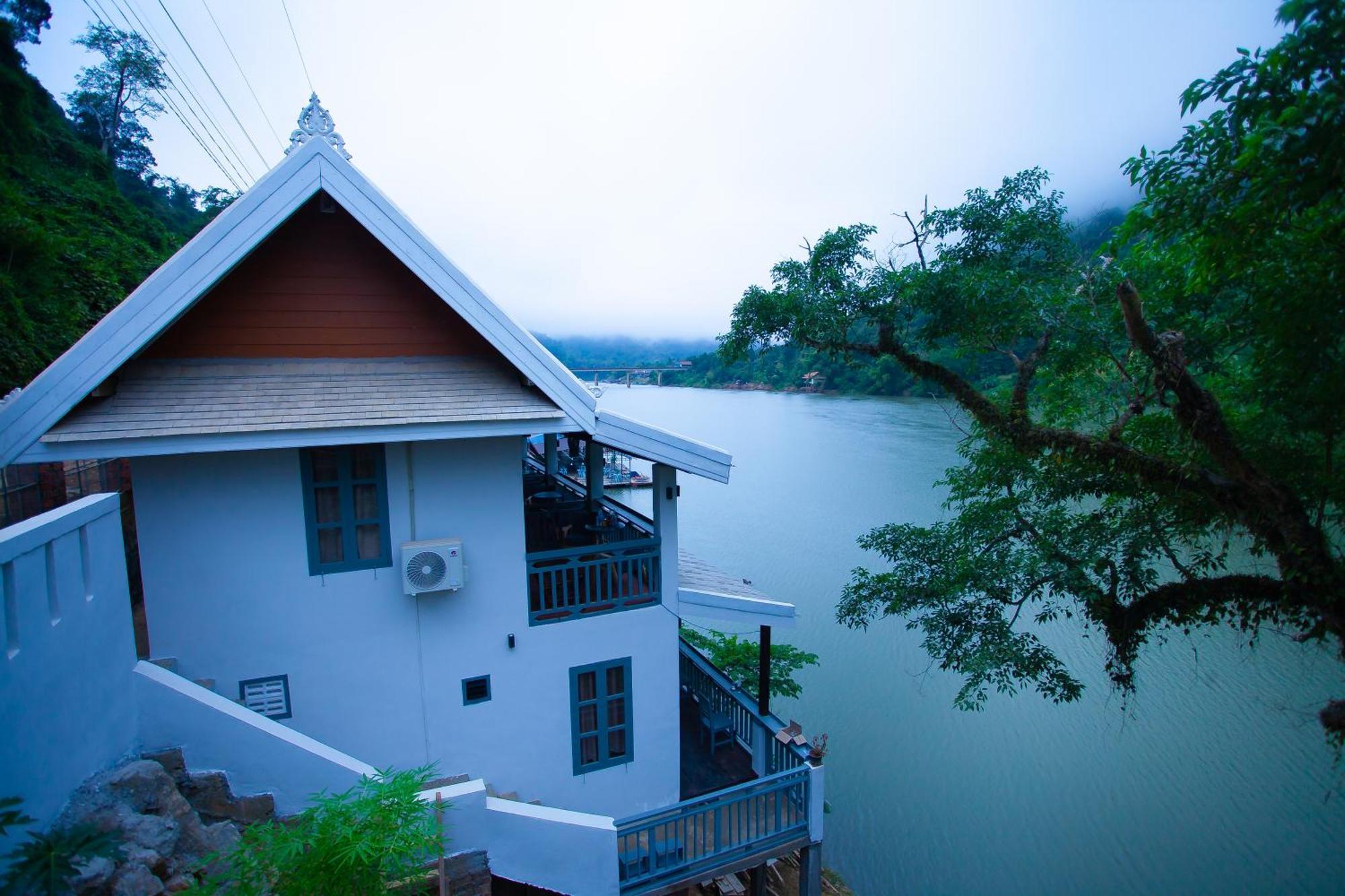 Dokchampa River View Villa Nong Khiaw Exterior photo