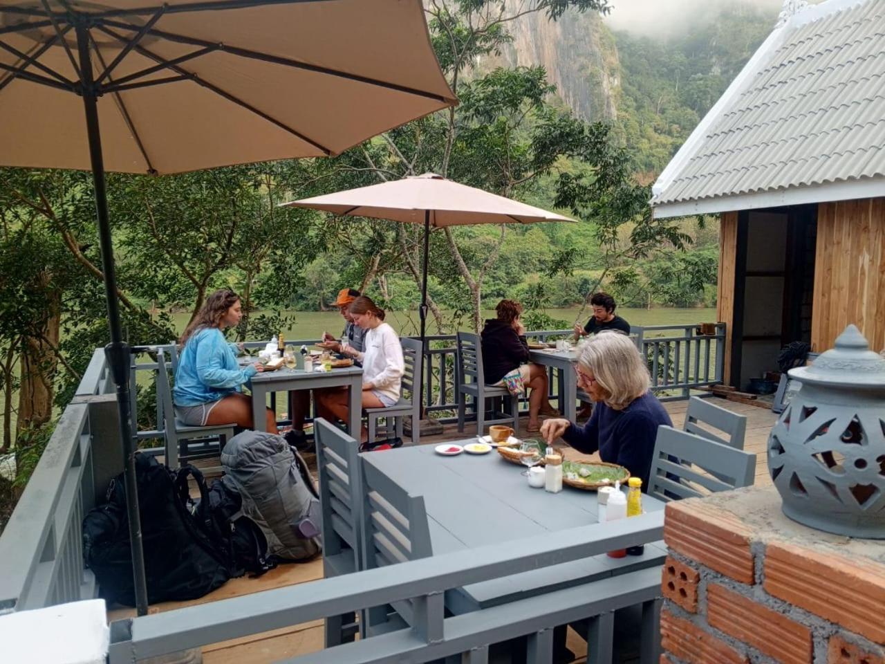 Dokchampa River View Villa Nong Khiaw Exterior photo